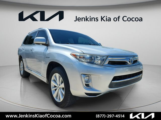 Used 2013 Toyota Highlander Limited AWD/4WD image 2