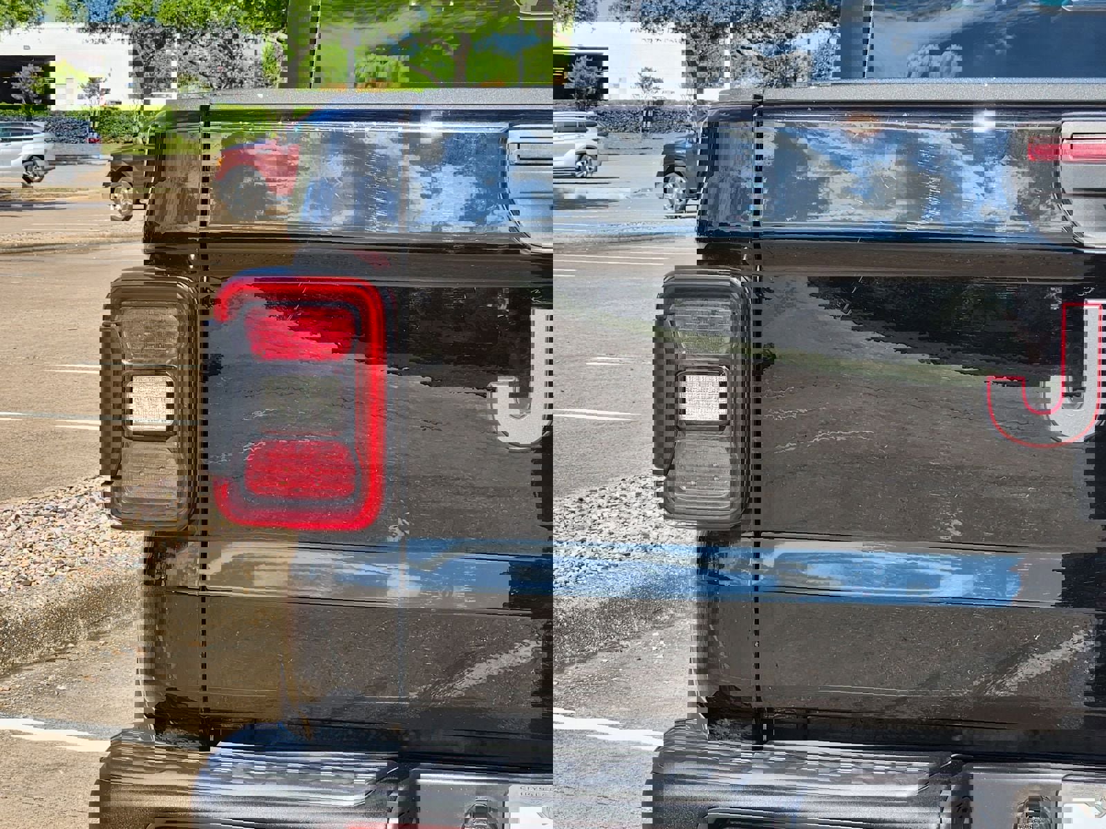 Used 2024 Jeep Gladiator Rubicon image 9