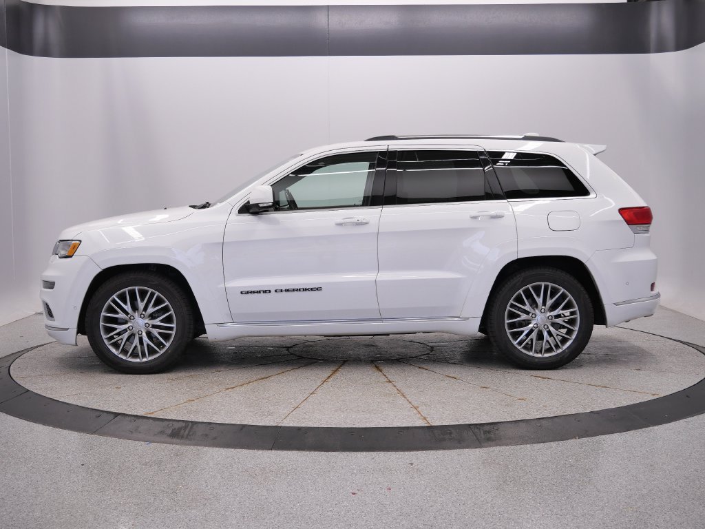 Certified 2017 Jeep Grand Cherokee Summit w/ Platinum Series Group AWD/4WD image 2