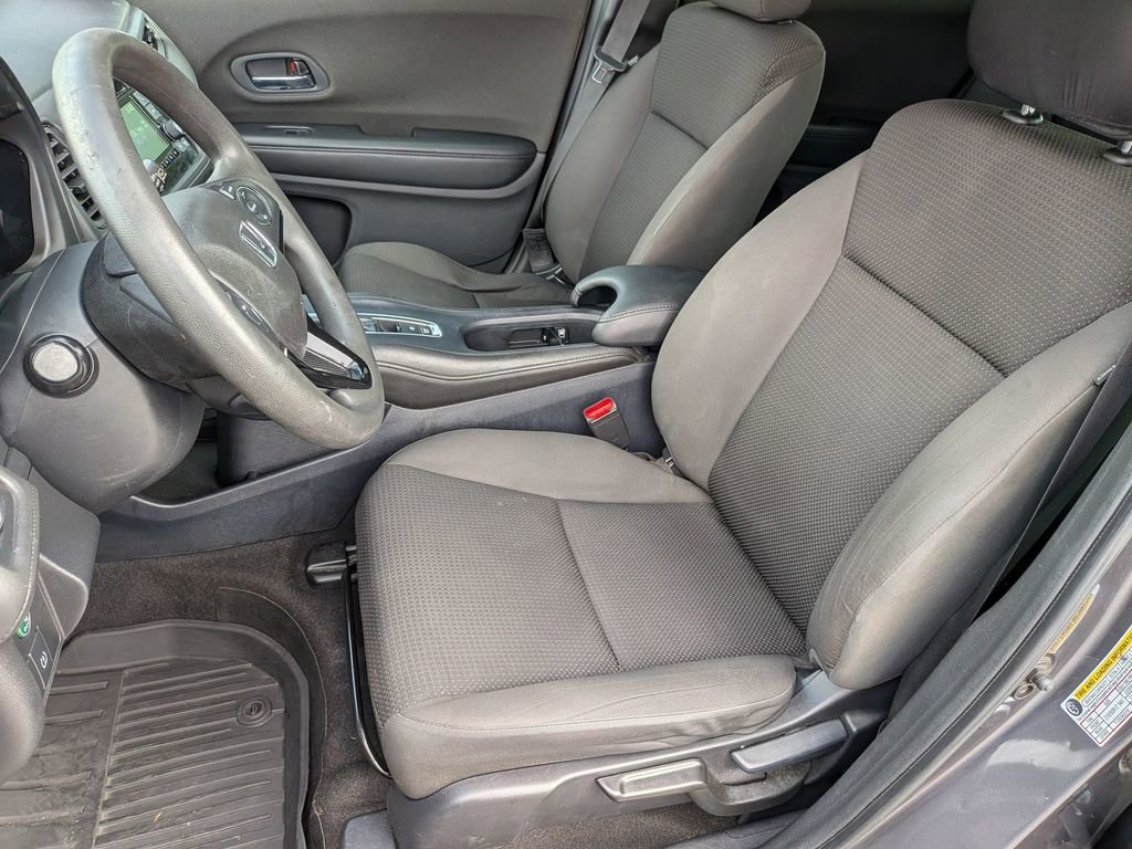 Used 2020 Honda HR-V LX image 13