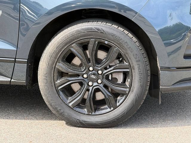 Used 2023 Ford Edge SE w/ Black Appearance Package AWD/4WD image 6