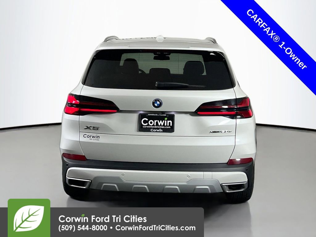 Used 2024 BMW X5 xDrive50e w/ Parking Assistance Package image 13