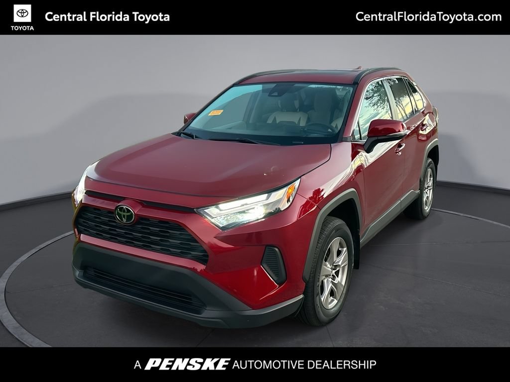 Certified 2025 Toyota RAV4 XLE w/ Convenience Package FWD image 1