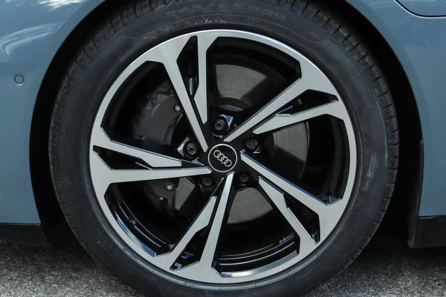 Used 2023 Audi e-tron GT Prestige AWD/4WD image 8