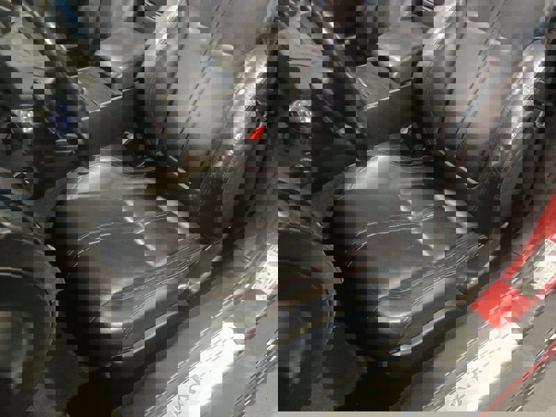 Used 2015 Jaguar F-TYPE Convertible image 14