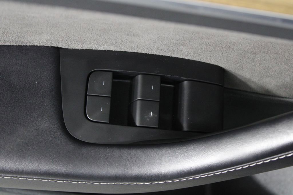 Used 2023 Tesla Model 3 Performance image 20