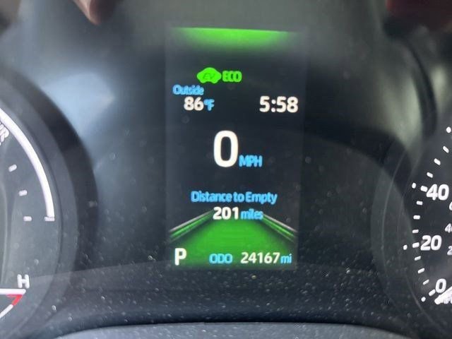 Used 2024 Toyota Sienna XLE Woodland Edition image 11