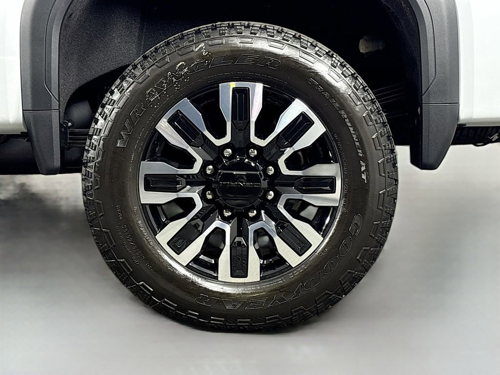 New 2026 GMC Sierra 2500 Denali Ultimate image 33