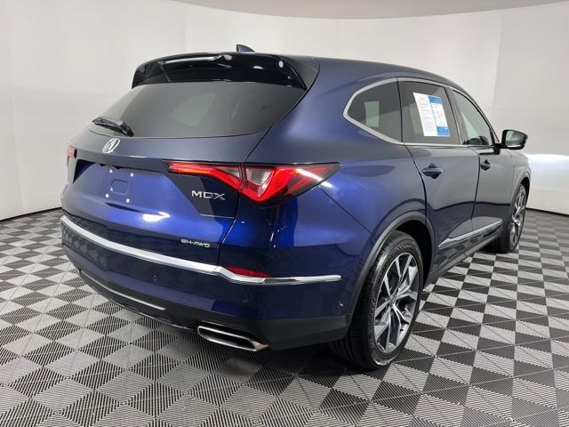 Used 2023 Acura MDX SH-AWD w/ Technology Package image 11