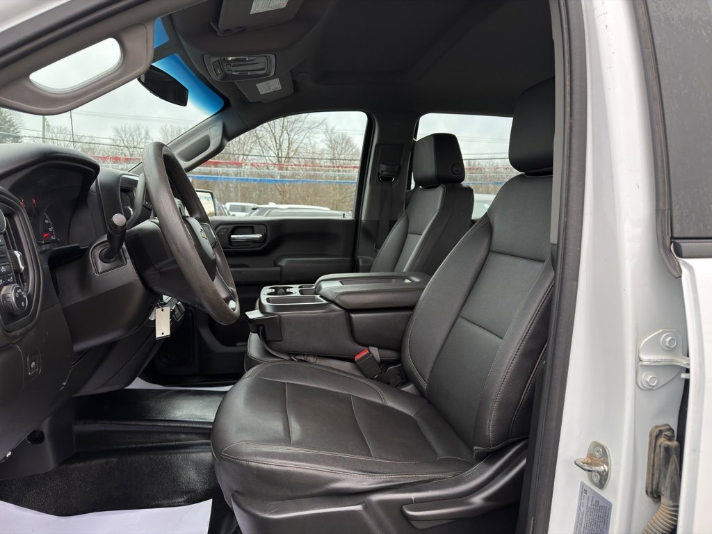 Used 2023 Chevrolet Silverado 2500 W/T w/ WT Fleet Convenience Package image 2