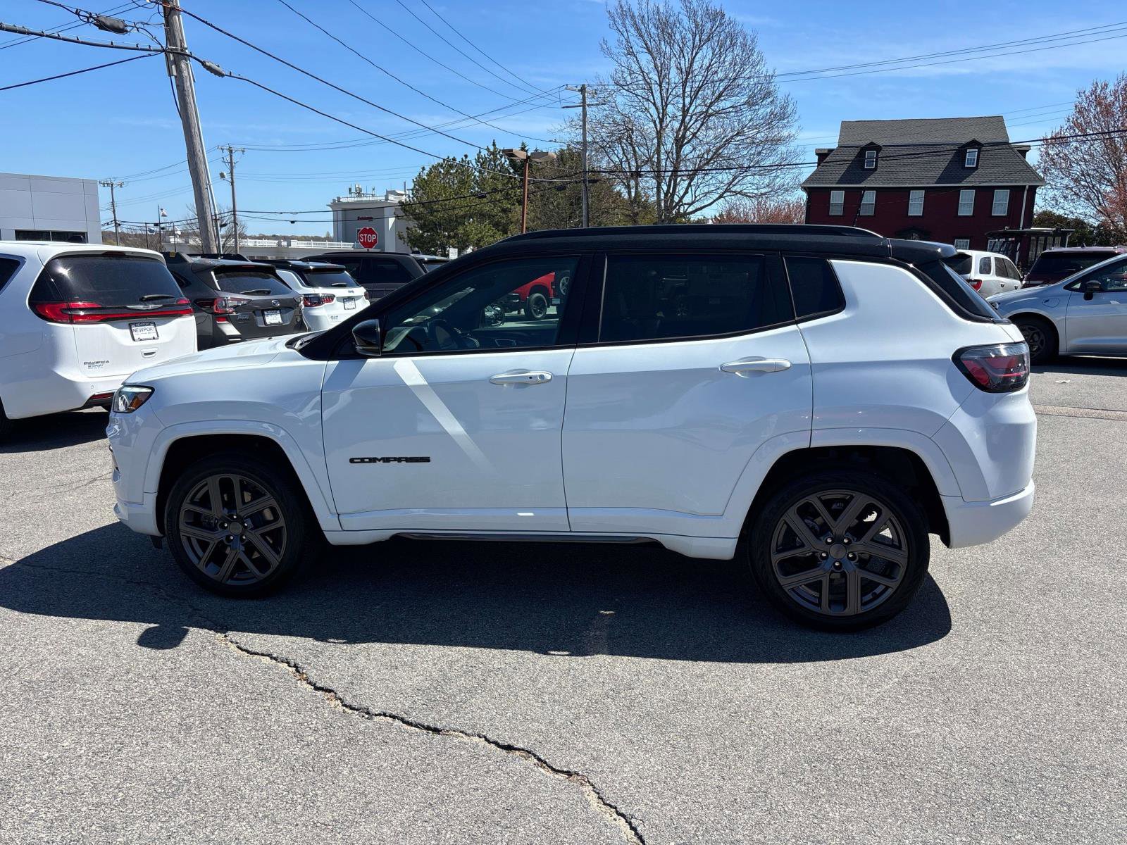 Used 2024 Jeep Compass Limited w/ High Altitude Package AWD/4WD image 4