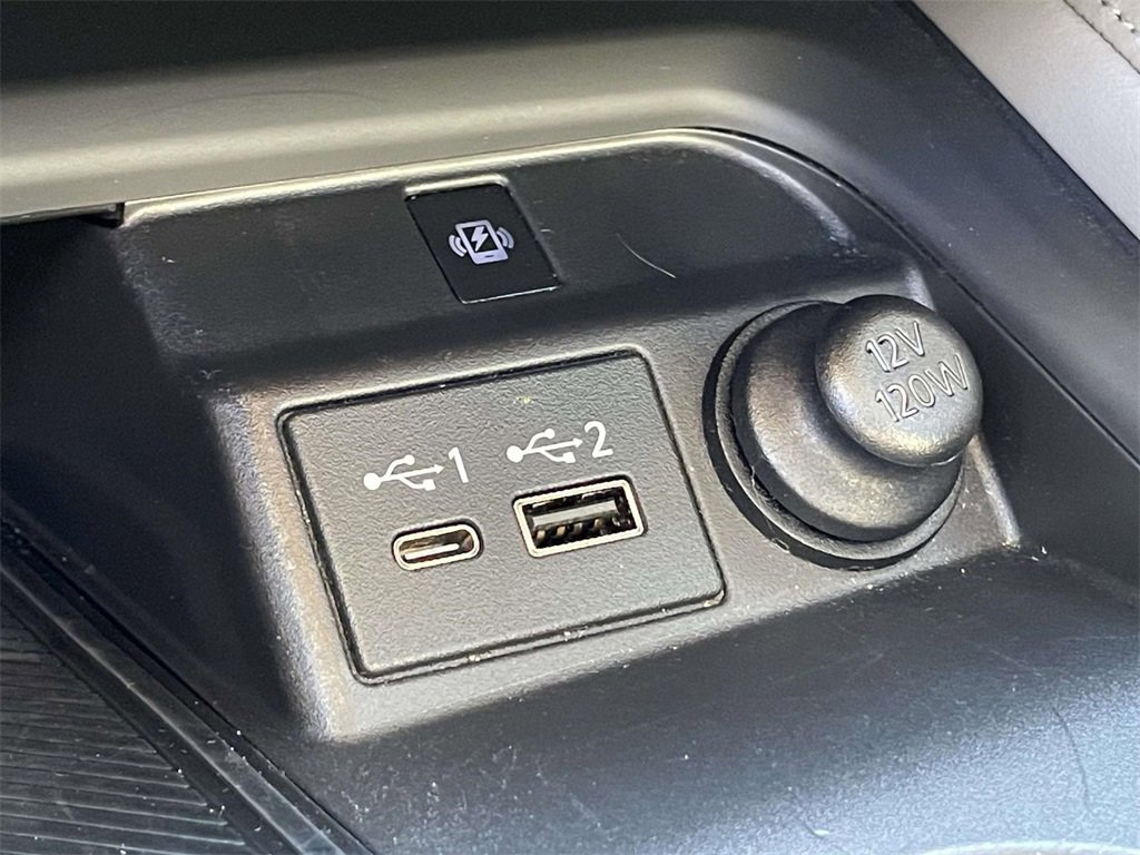 Used 2023 INFINITI QX50 Luxe image 27