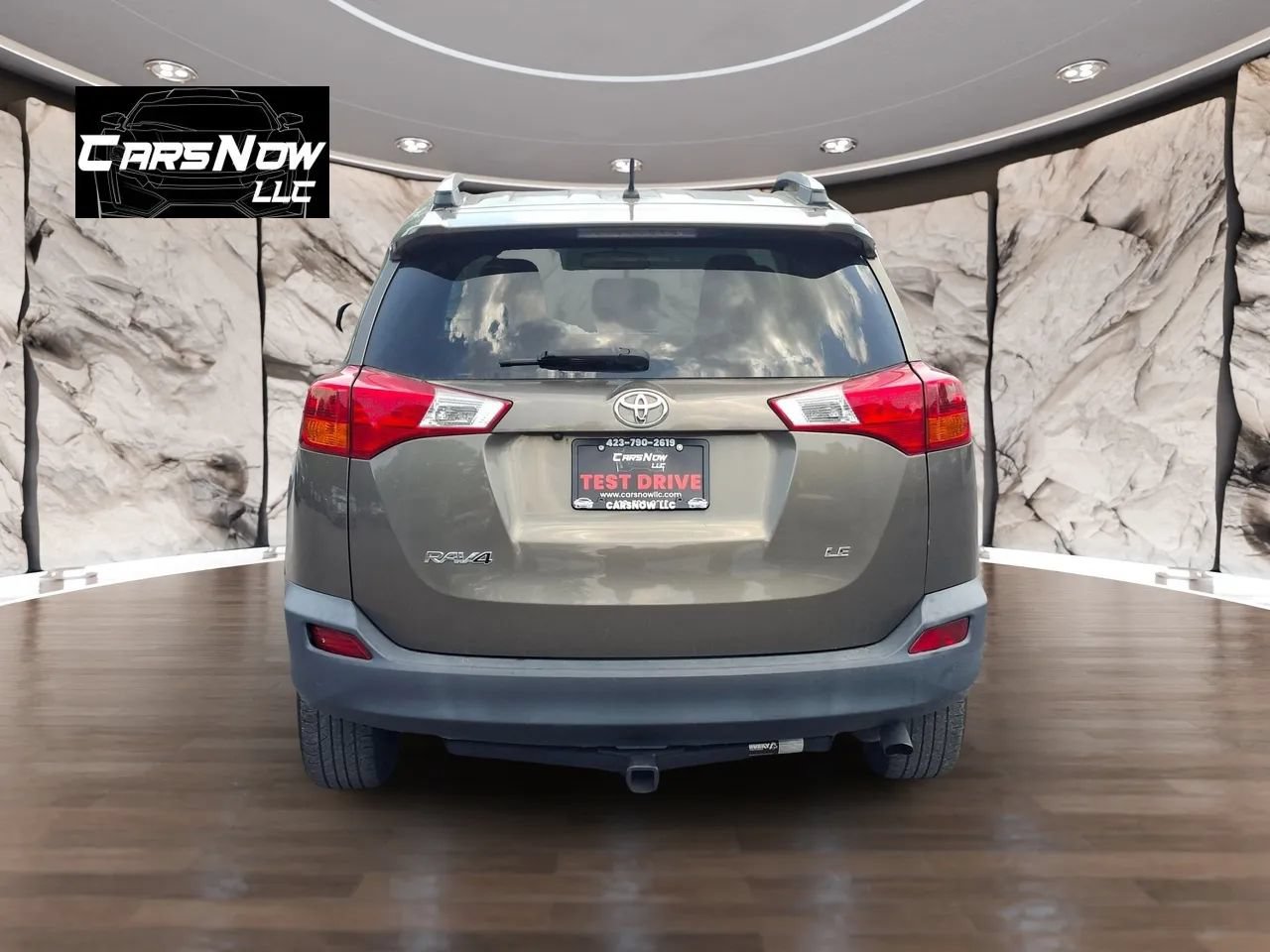 Used 2013 Toyota RAV4 LE FWD image 5