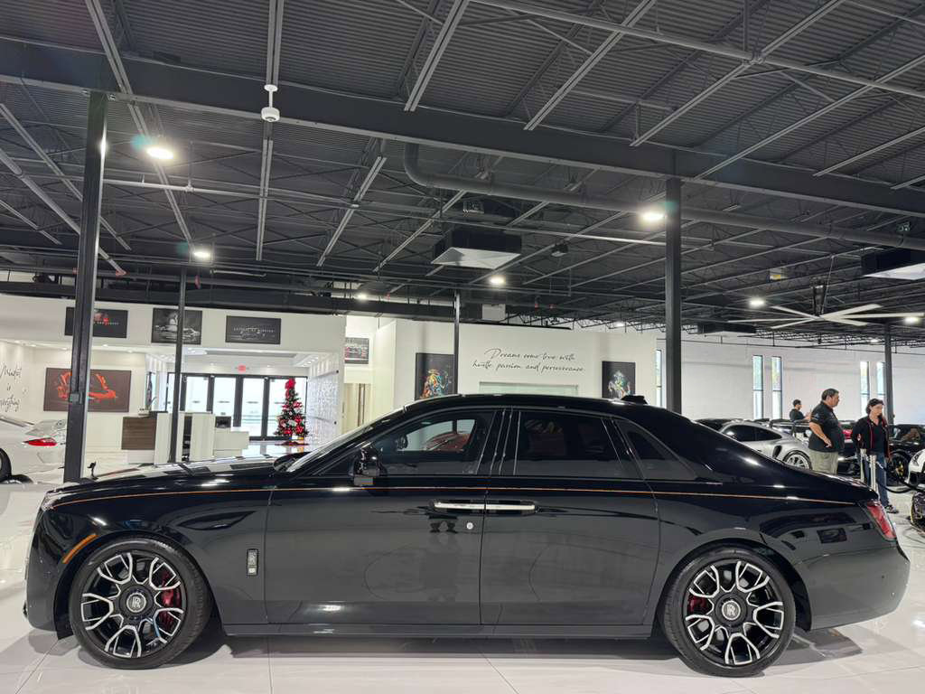 Used 2022 Rolls-Royce Ghost Black Badge image 4