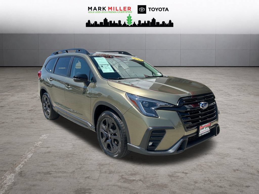 Used 2023 Subaru Ascent Onyx Edition AWD/4WD image 8