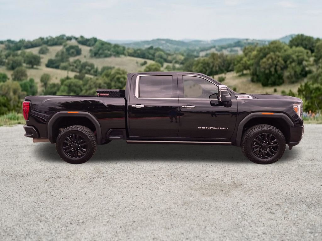 Used 2021 GMC Sierra 2500 Denali w/ Denali Black Diamond Edition AWD/4WD image 13