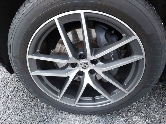 Used 2023 Porsche Macan image 21