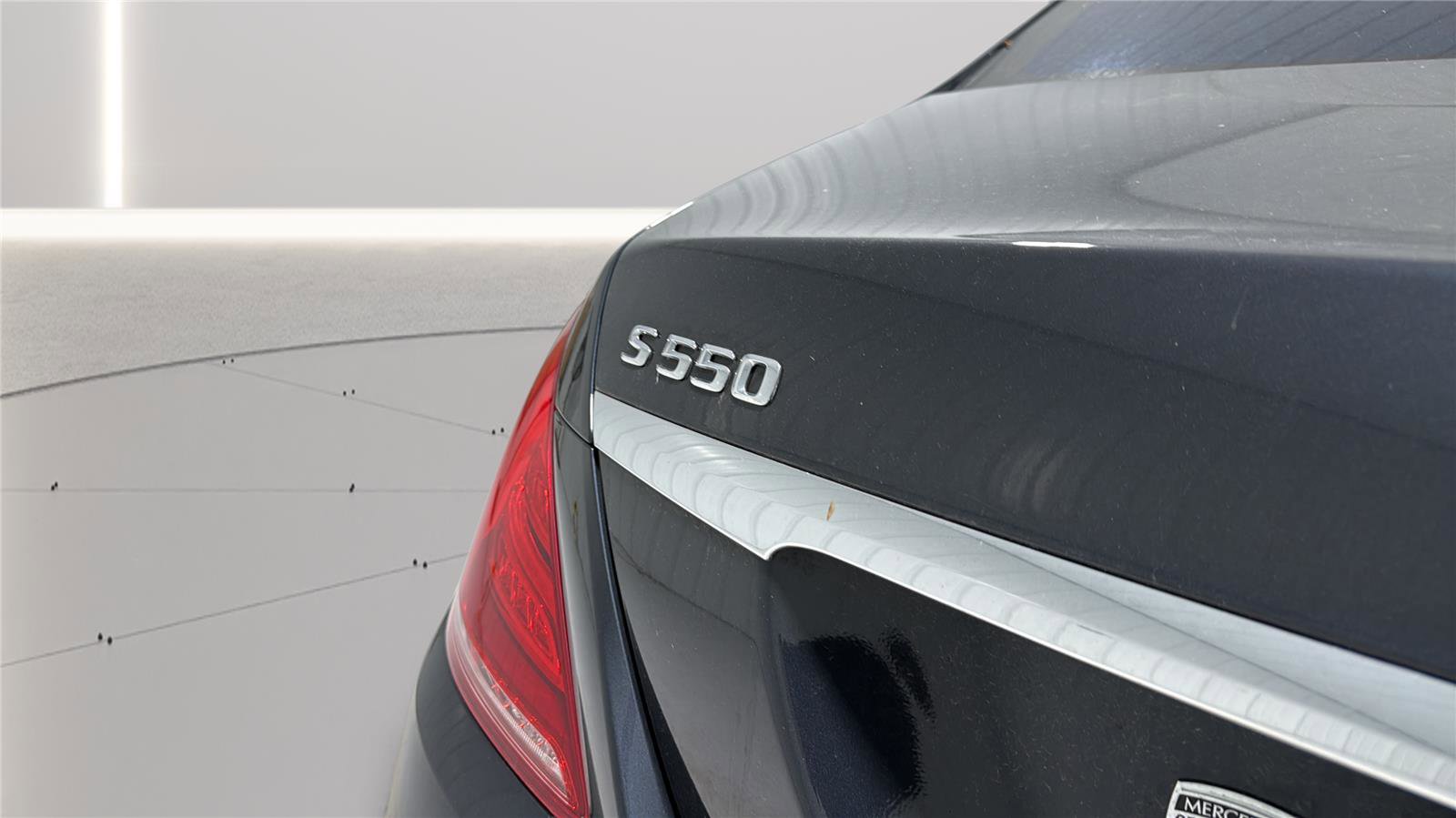 Used 2015 Mercedes-Benz S 550 4MATIC Sedan image 35