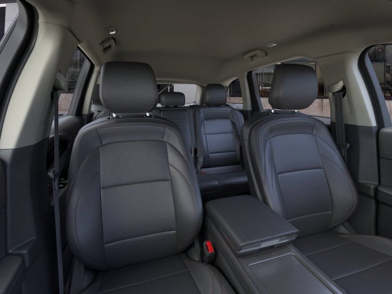 New 2026 Lincoln Nautilus Premier AWD/4WD image 28