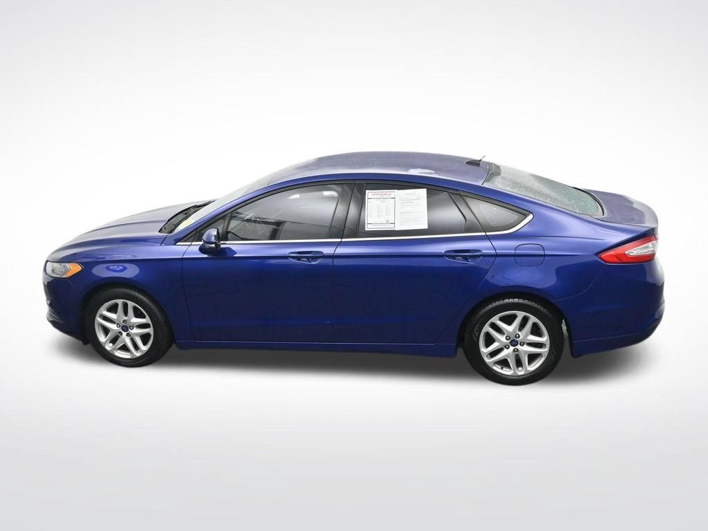 Used 2016 Ford Fusion SE FWD image 29
