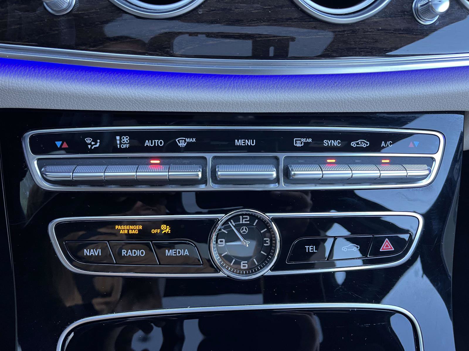 Used 2018 Mercedes-Benz E 300 image 28