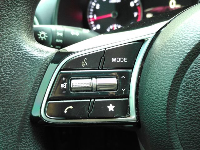 Used 2023 Kia Forte LXS FWD image 32