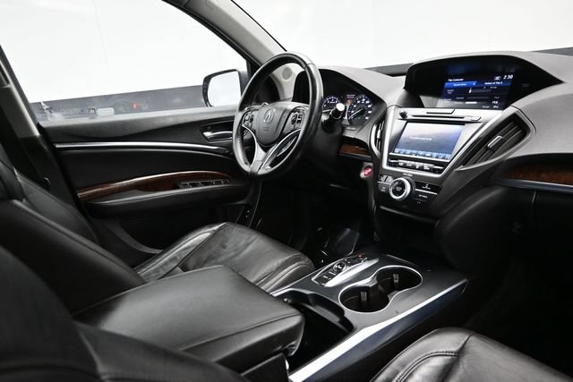Used 2020 Acura MDX SH-AWD image 17