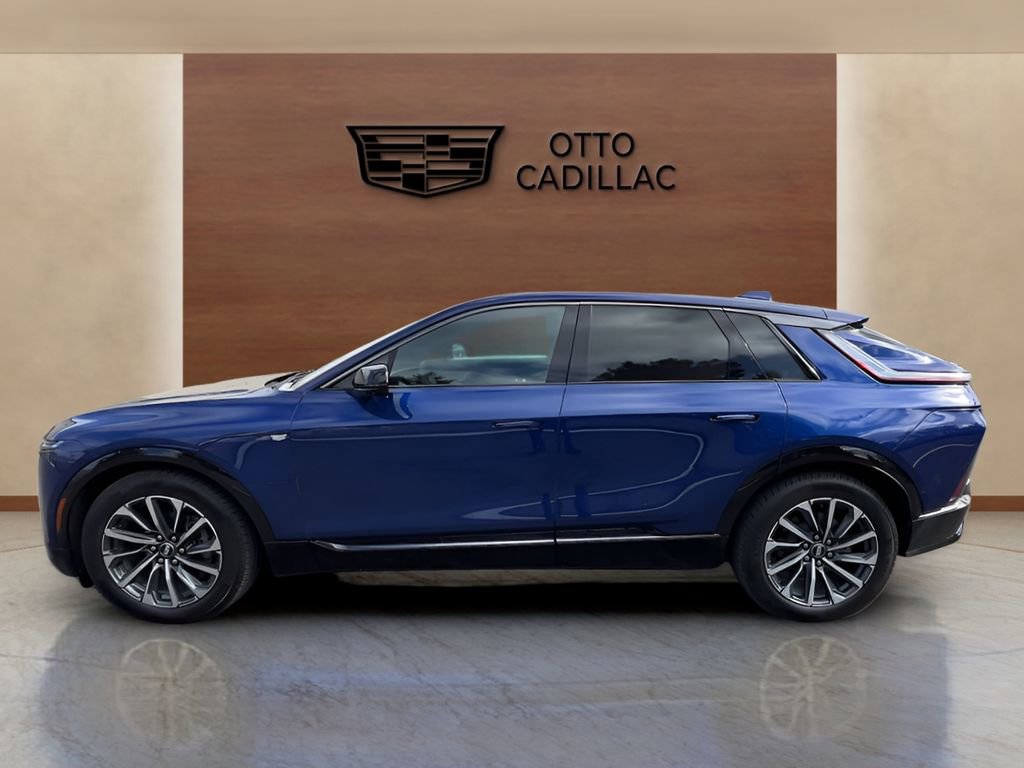 Certified 2024 Cadillac Lyriq Sport w/ LPO, Floor Liner Package AWD/4WD image 2