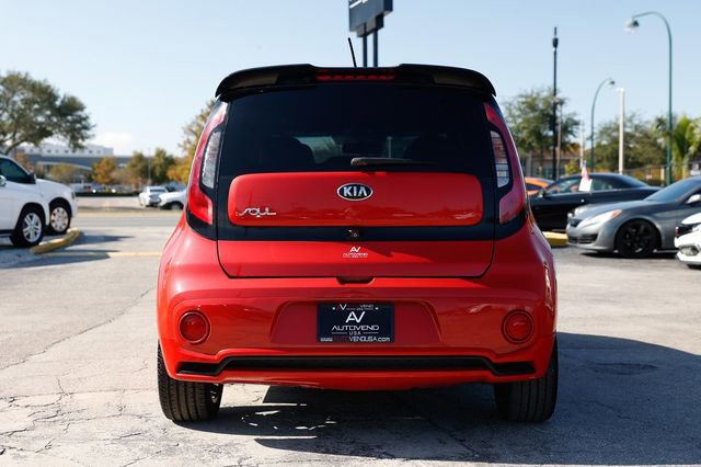 Used 2019 Kia Soul + image 12