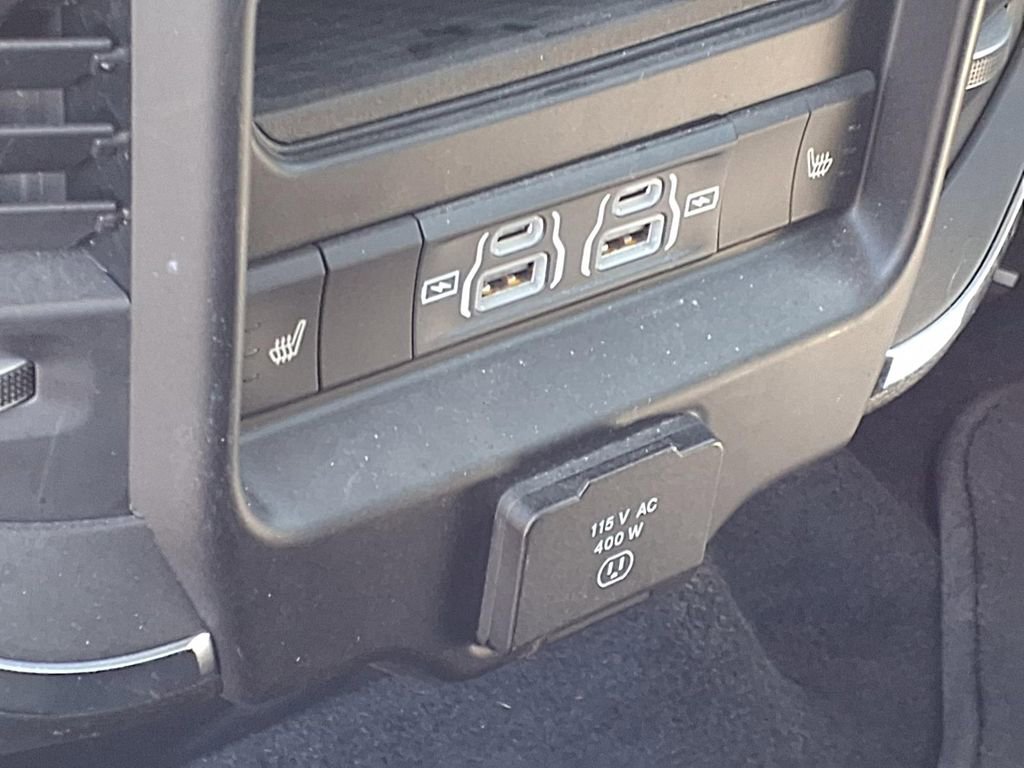 Used 2025 RAM 1500 Laramie w/ Sport Appearance Package AWD/4WD image 23