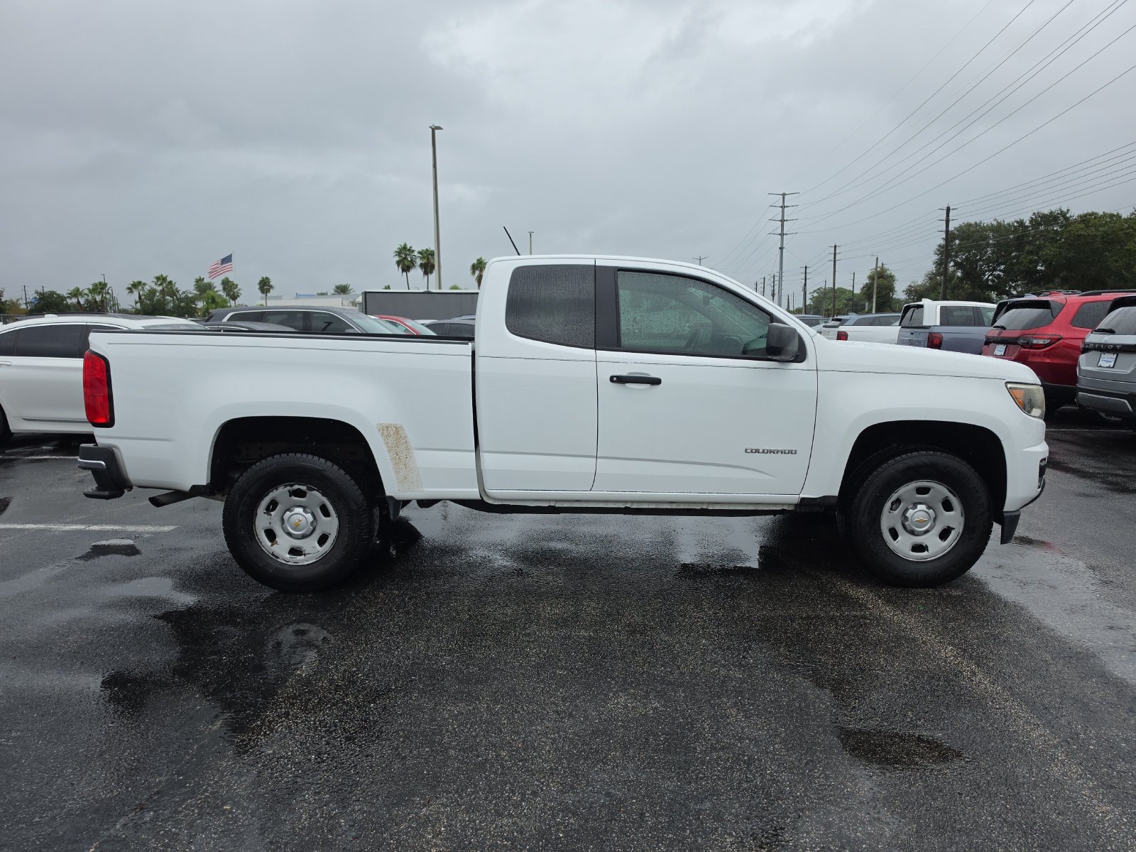 Used 2017 Chevrolet Colorado W/T RWD image 3