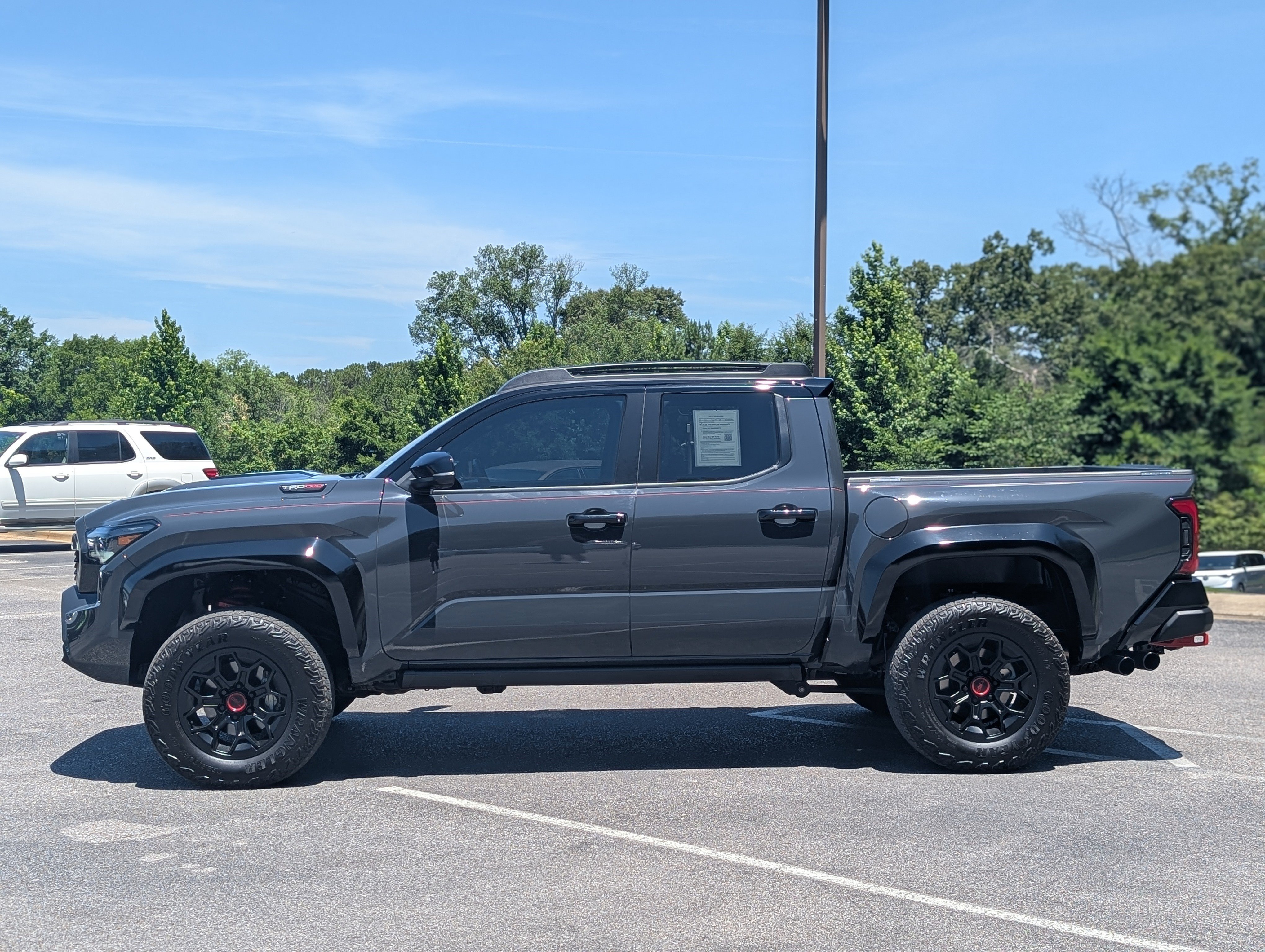 Used 2024 Toyota Tacoma TRD Pro AWD/4WD image 6