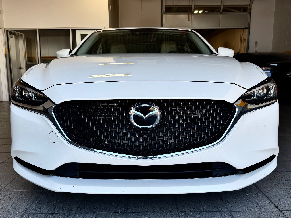 Used 2021 MAZDA MAZDA6 Touring FWD image 2