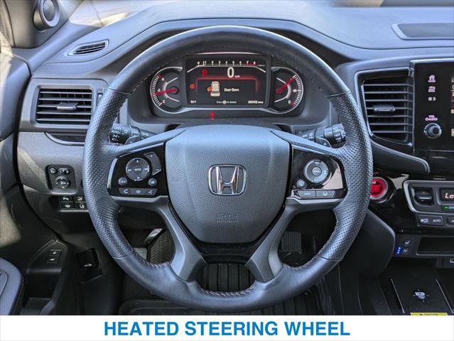 Certified 2024 Honda Passport Black Edition image 15