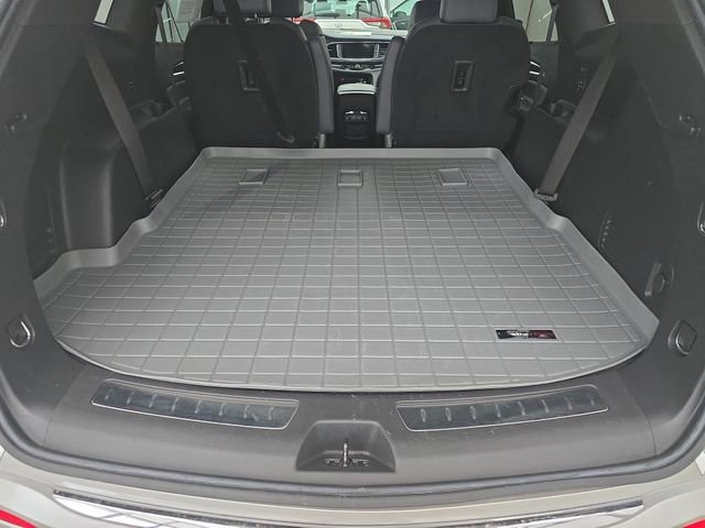 Used 2022 Buick Enclave Essence w/ LPO, Floor Liner Package image 22