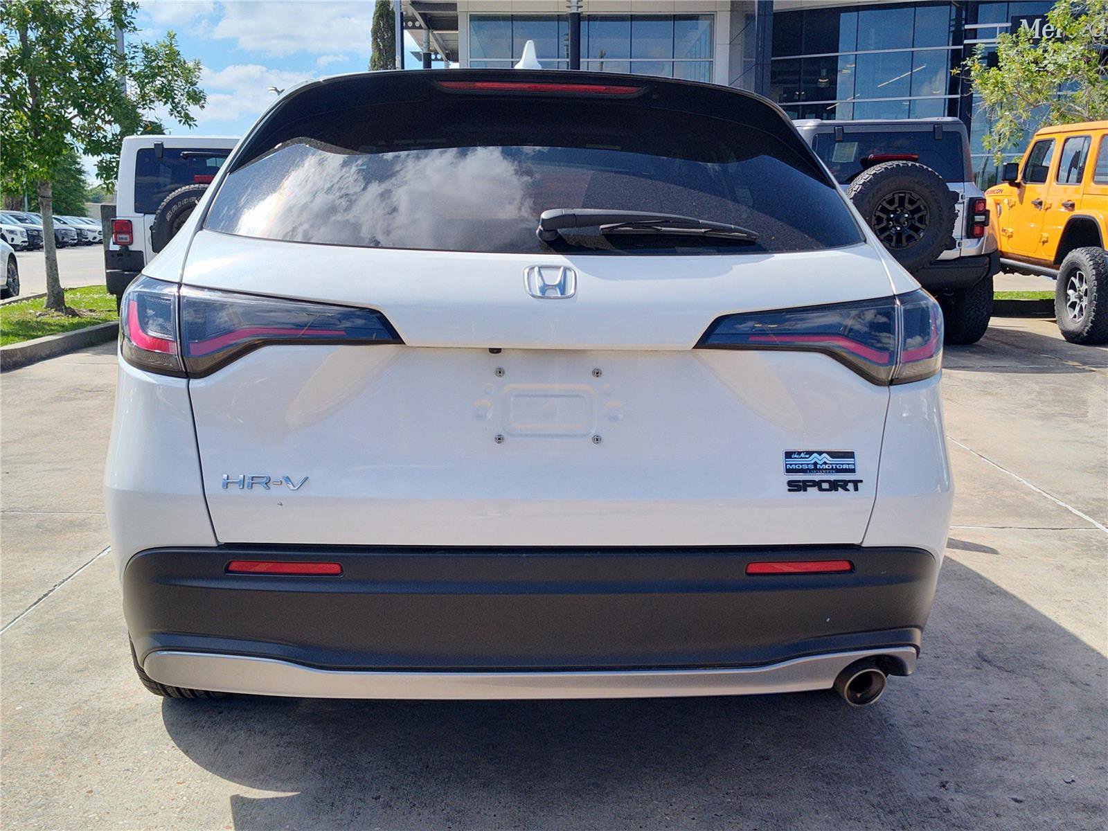 Used 2024 Honda HR-V Sport image 5