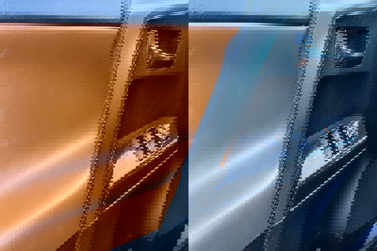 Used 2016 Toyota RAV4 SE image 12