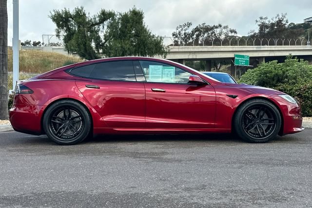 Used 2023 Tesla Model S Standard Range image 4