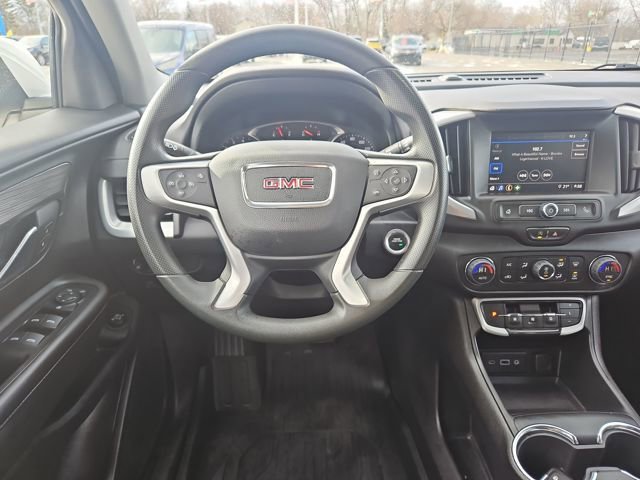 Used 2023 GMC Terrain SLE w/ Driver Convenience Package image 14
