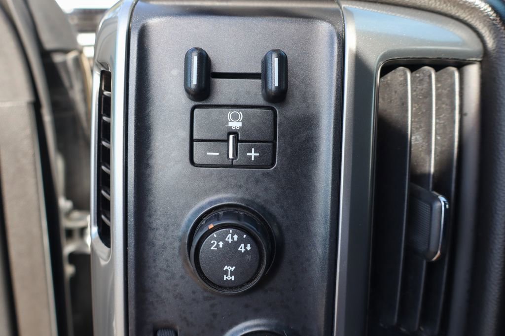 Used 2016 Chevrolet Silverado 2500 LTZ w/ Duramax Plus Package image 23
