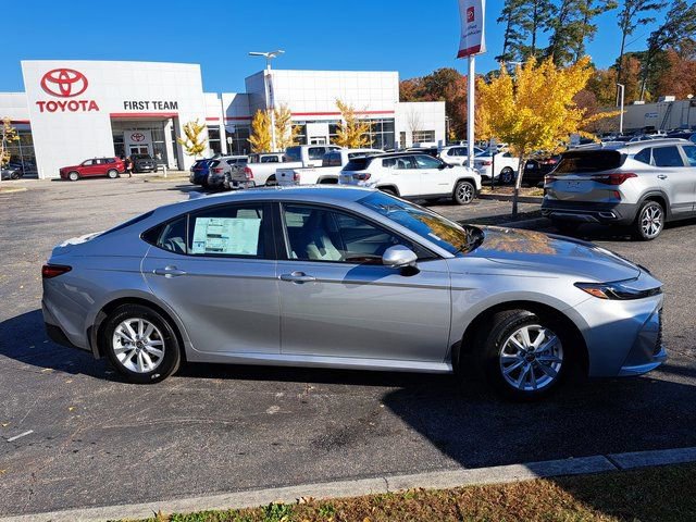 New 2026 Toyota Camry LE image 5