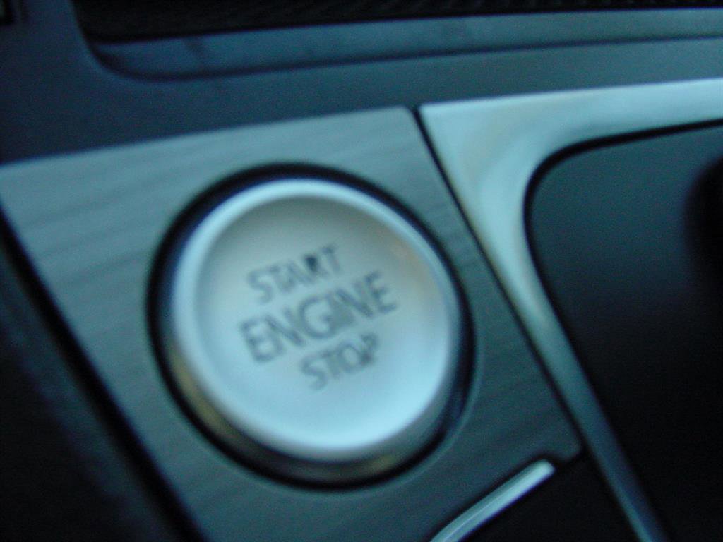 Used 2015 Volkswagen Golf SE image 11