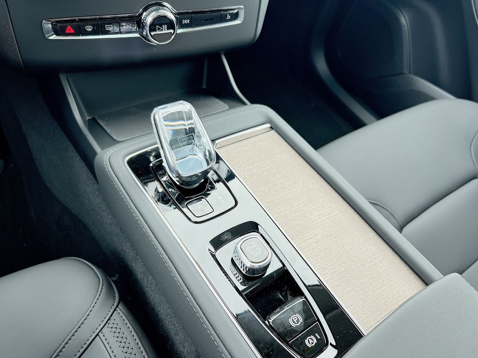 New 2026 Volvo XC90 B6 Plus w/ Protection Package Premier image 22