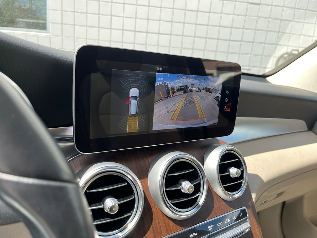 Certified 2022 Mercedes-Benz GLC 300 4MATIC image 22