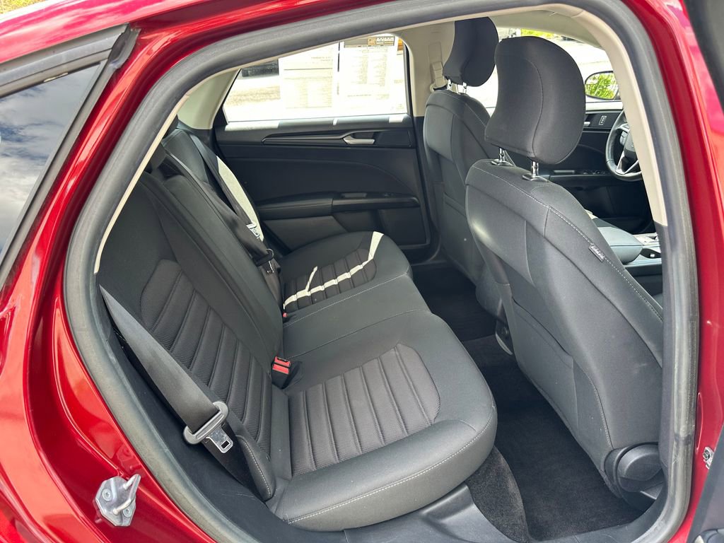 Used 2018 Ford Fusion S w/ Equipment Group 101A FWD image 25