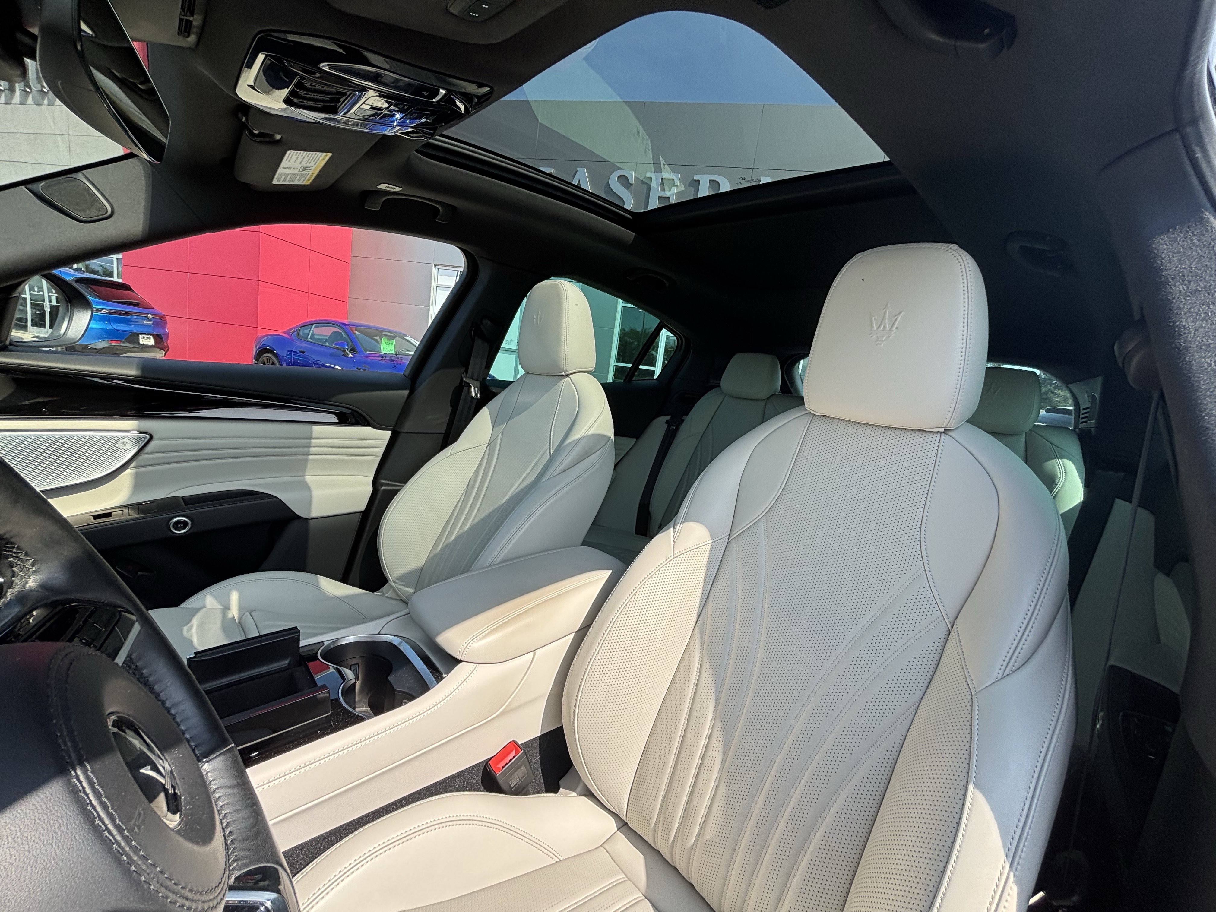 Used 2023 Maserati Grecale Folgore AWD/4WD image 26