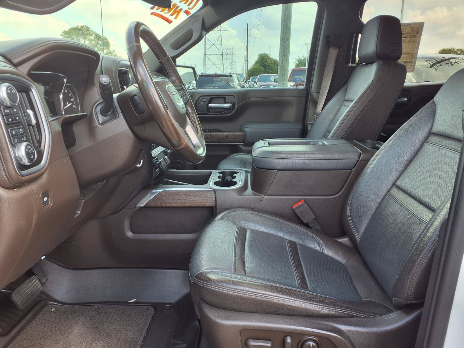 Used 2022 GMC Sierra 1500 Denali w/ Driver Alert Package II AWD/4WD image 19