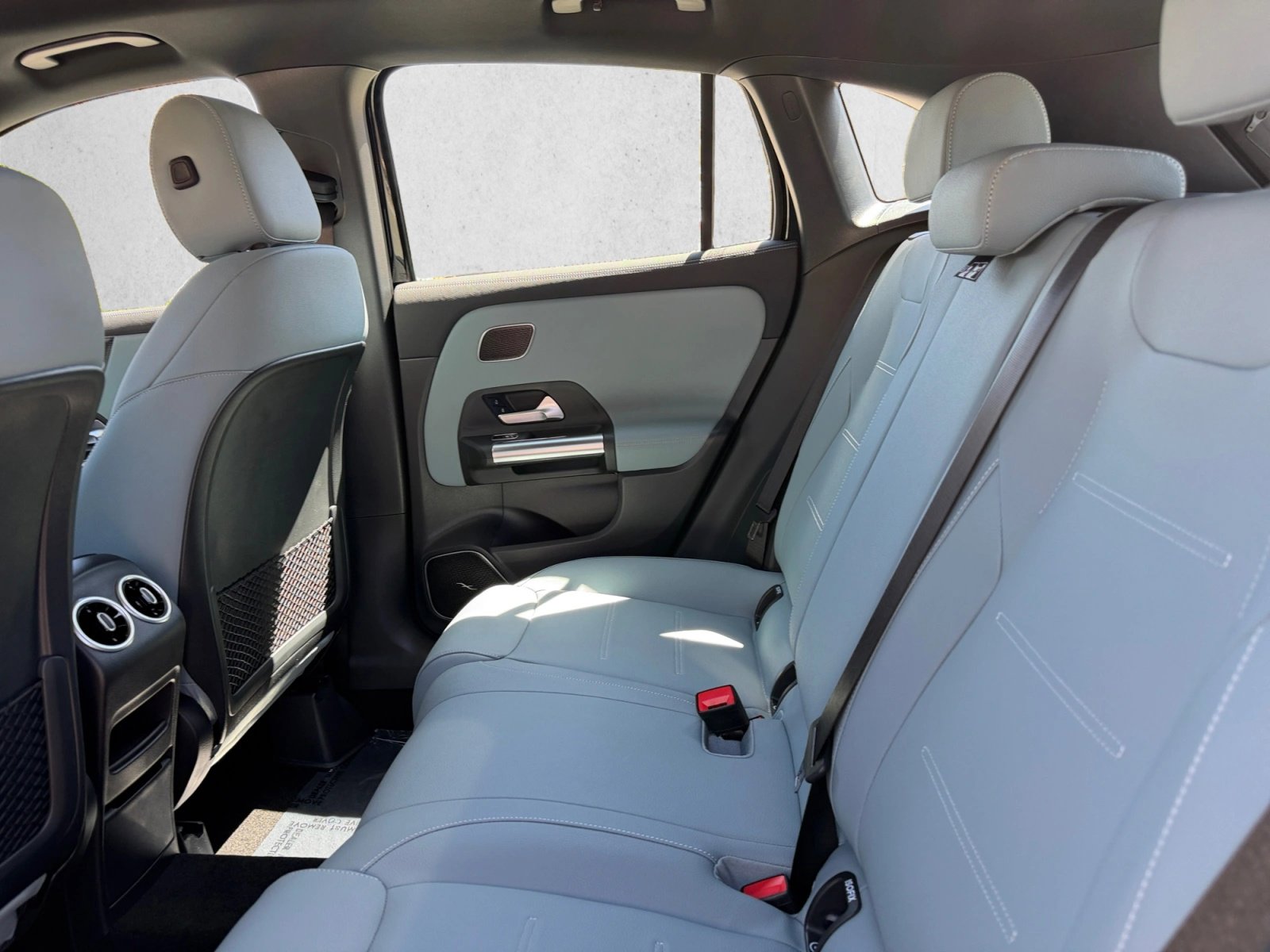 New 2026 Mercedes-Benz GLA 35 AMG 4MATIC image 17