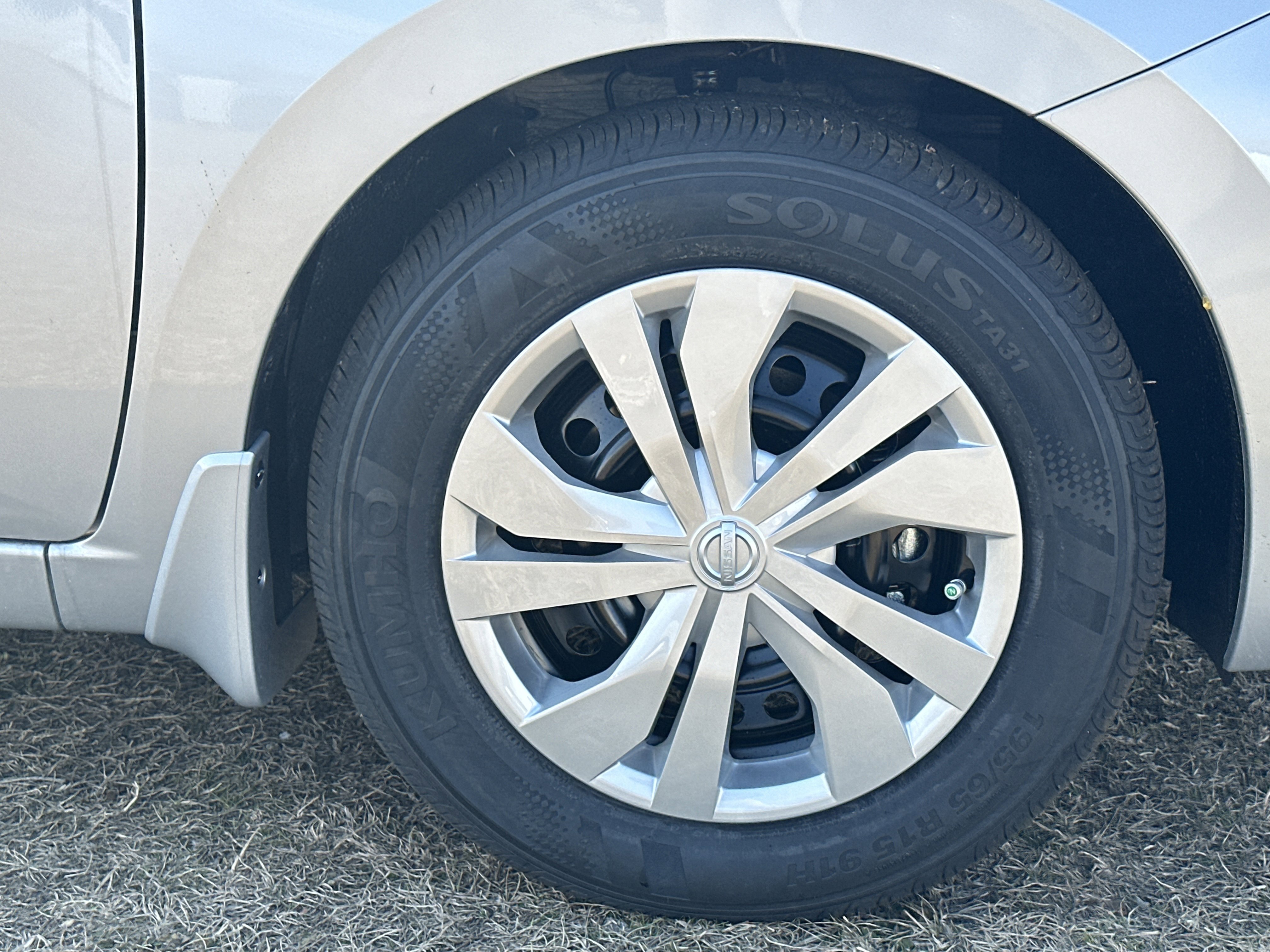 New 2025 Nissan Versa S w/ Trunk Package image 12