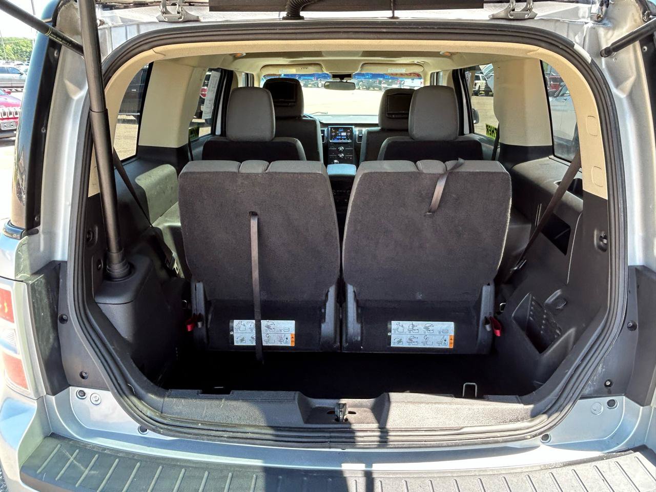 Used 2018 Ford Flex SEL w/ Equipment Group 202A AWD/4WD image 18